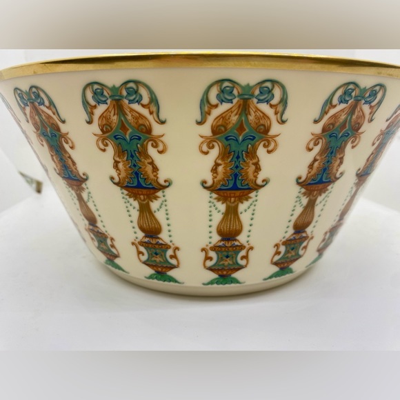 Lenox Lido 24k Gold trim large bowl - Picture 3 of 6